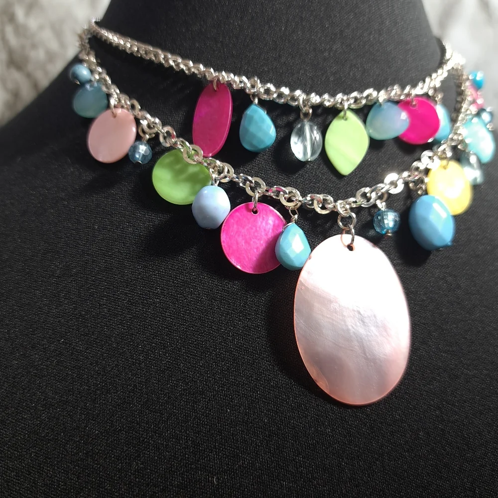 Women's Necklace Pink & Blue Acrylic Beads & Mother Pearls Silver Tone 10 Inches